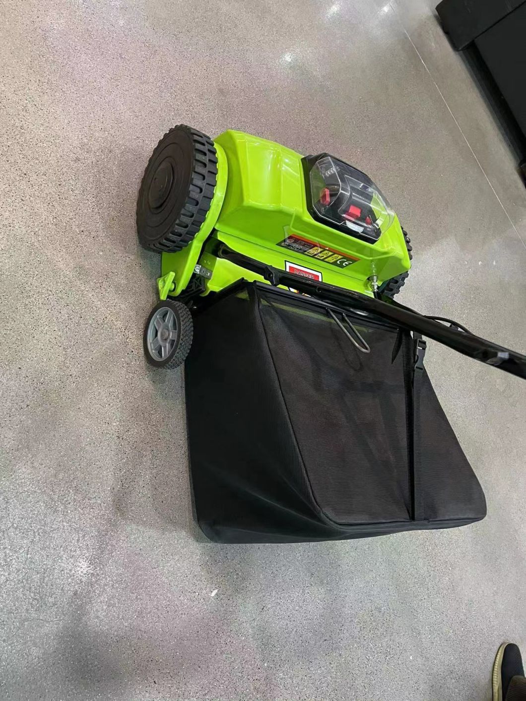 2023-2024 New Unique-Patent Design-DC20V Li-ion Battery-Cordless Garden-Artificial Grass Sweeper-Power Tool Machines